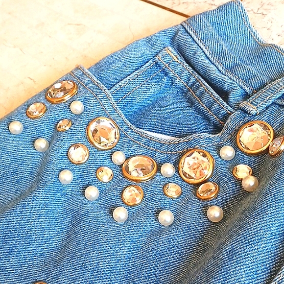 Ladies Vintage jeans,brand- Monique..u.s.a.,size 3/4..crystal embellishments - Picture 9 of 14